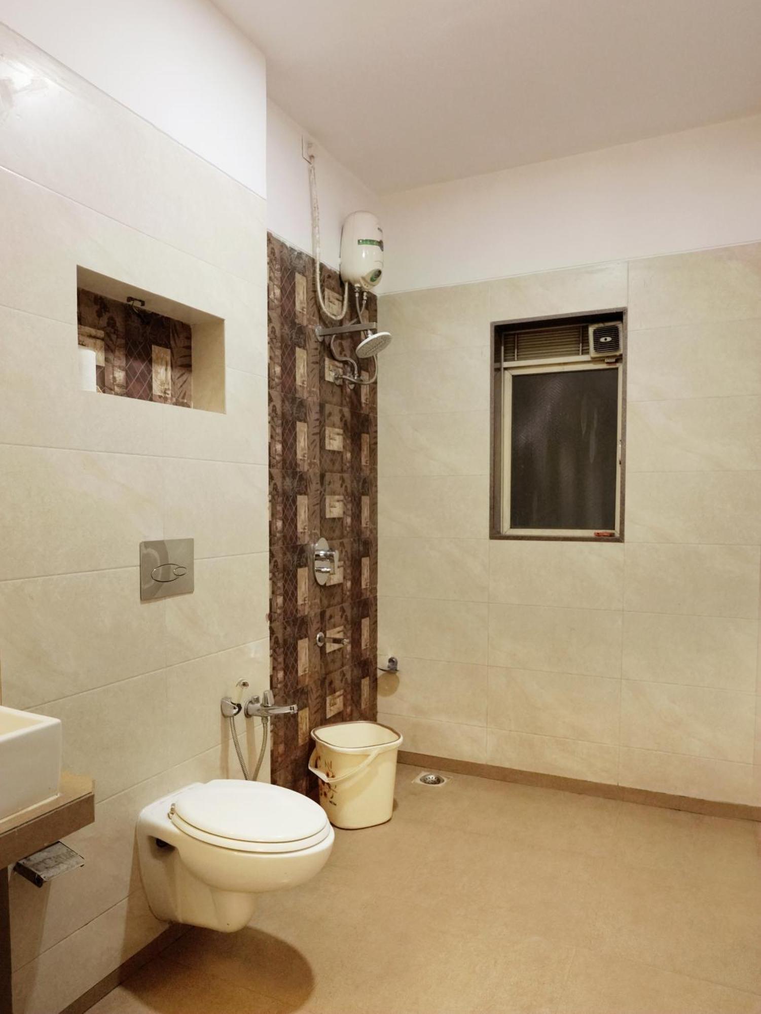 Hotel Kushala Executive Inn Thane Eksteriør bilde